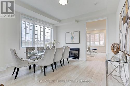 1 Frank Kelly Drive, East Gwillimbury, ON - Indoor Photo Showing Dining Room