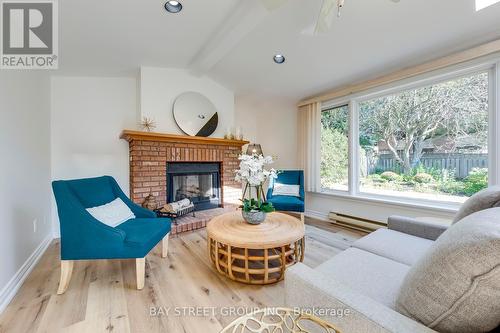 1349 Kelly Road, Mississauga, ON - Indoor Photo Showing Living Room With Fireplace