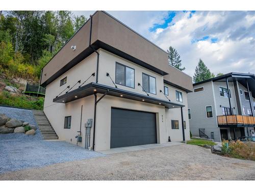 934 Redstone Drive, Rossland, BC - Outdoor With Exterior