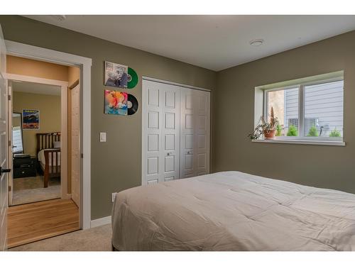 934 Redstone Drive, Rossland, BC - Indoor Photo Showing Bedroom