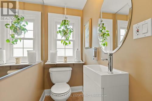 14 Lakeshore Road, Fort Erie, ON - Indoor Photo Showing Bathroom