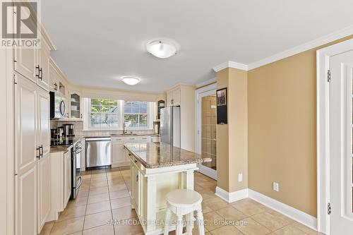 14 Lakeshore Road, Fort Erie, ON - Indoor Photo Showing Kitchen