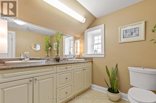 14 Lakeshore Road, Fort Erie, ON - Indoor Photo Showing Bathroom