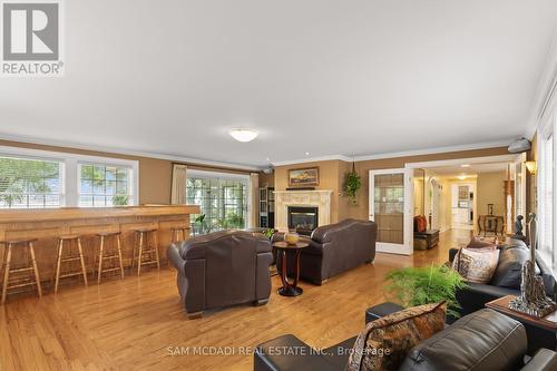 14 Lakeshore Road, Fort Erie, ON - Indoor Photo Showing Living Room With Fireplace