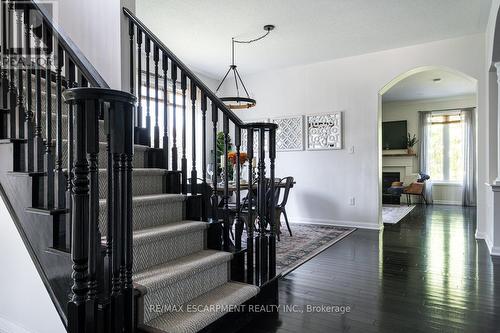 120 Peer Court, Hamilton (Meadowlands), ON - Indoor Photo Showing Other Room