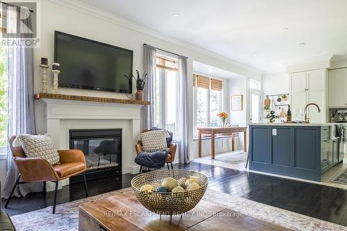 120 Peer Court, Hamilton (Meadowlands), ON - Indoor Photo Showing Living Room With Fireplace