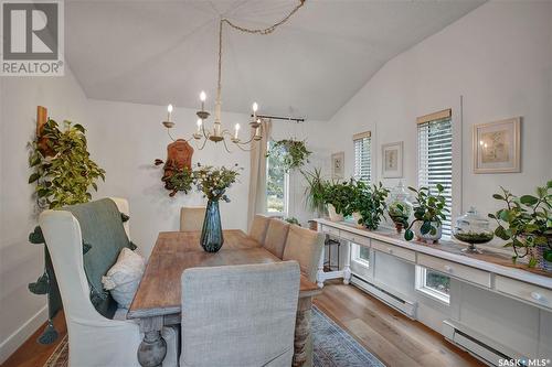 61 Malcolm Place, Saskatoon, SK - Indoor Photo Showing Dining Room