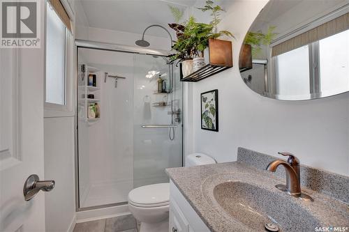 61 Malcolm Place, Saskatoon, SK - Indoor Photo Showing Bathroom