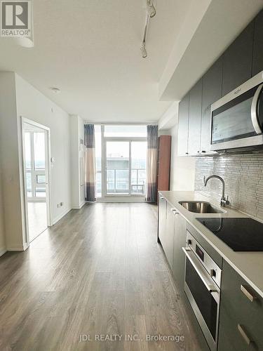 1505 - 56 Forest Manor Road, Toronto, ON - Indoor Photo Showing Kitchen With Upgraded Kitchen