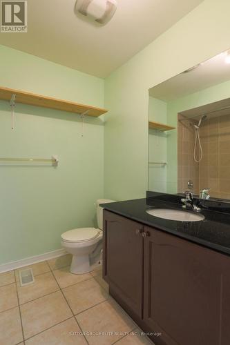 5637 Retreat Street, Mississauga, ON - Indoor Photo Showing Bathroom