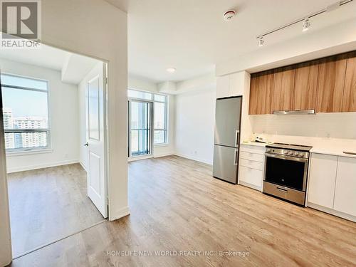 B-1506 - 50 Upper Mall Way, Vaughan, ON - Indoor Photo Showing Kitchen