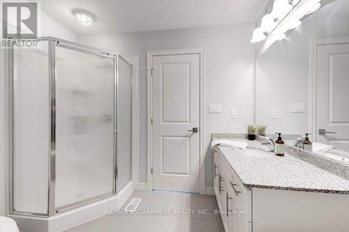 171 Westbank Trail, Hamilton (Stoney Creek Mountain), ON - Indoor Photo Showing Bathroom