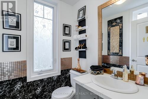 1 Lynx Path, Halton Hills, ON - Indoor Photo Showing Bathroom