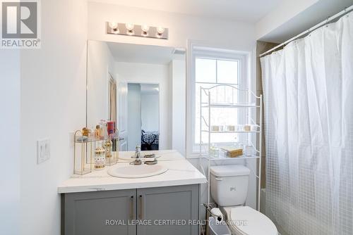 1 Lynx Path, Halton Hills, ON - Indoor Photo Showing Bathroom