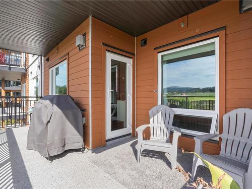 302-2500 Hackett Cres, Central Saanich, BC - Outdoor With Deck Patio Veranda With Exterior