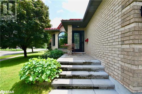 Please come in and look around! - 165 Cheltenham Road, Barrie, ON - Outdoor