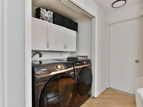 Logement - 56  - 56A Rue Jean-Dallaire, Blainville, QC - Indoor Photo Showing Laundry Room