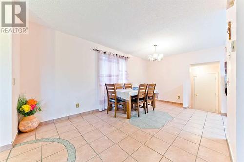 6039 Martingrove Road Ne, Calgary, AB - Indoor Photo Showing Dining Room