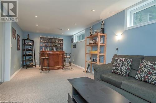 5 Shea Crescent, Kitchener, ON - Indoor Photo Showing Living Room