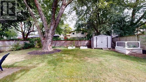 1580 Aldersbrook Road, London, ON - Outdoor With Backyard