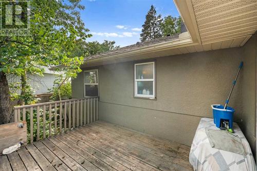 Patio - 1468 Renfrew Drive Ne, Calgary, AB - Outdoor With Deck Patio Veranda With Exterior