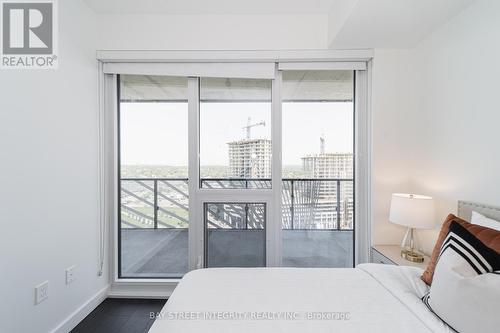 2111 - 85 Mcmahon Drive, Toronto, ON - Indoor Photo Showing Bedroom