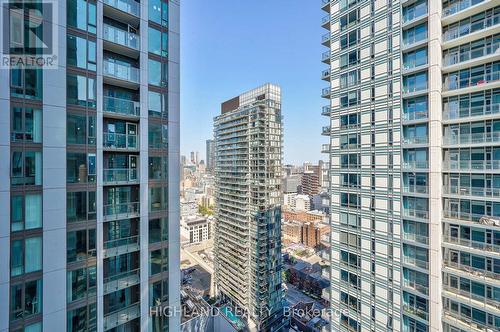 3605 - 8 Widmer Street, Toronto (Waterfront Communities), ON - Outdoor With Balcony With Facade