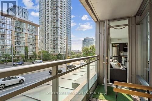 201 - 15 Brunel Court, Toronto, ON - Outdoor