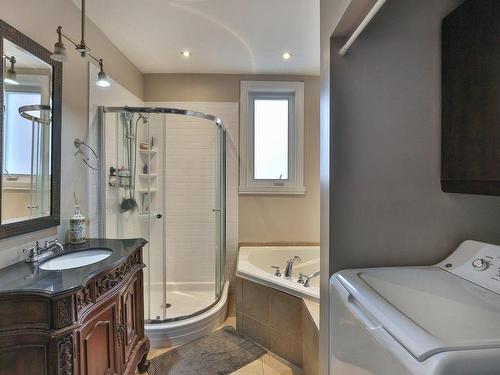 Salle de bains - 110 Rue Champlain, Saint-Jean-Sur-Richelieu, QC - Indoor Photo Showing Bathroom