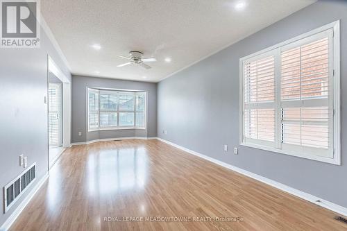 7059 Frontier Ridge, Mississauga, ON - Indoor Photo Showing Other Room