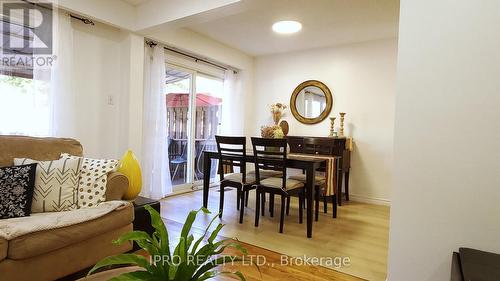 6 Carisbrooke Court, Brampton, ON - Indoor Photo Showing Dining Room