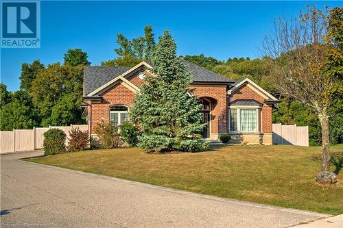 3 Derek Drive, Hamilton, ON - Outdoor