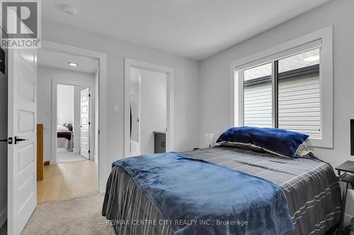 24 Locky Lane, Middlesex Centre (Kilworth), ON - Indoor Photo Showing Bedroom