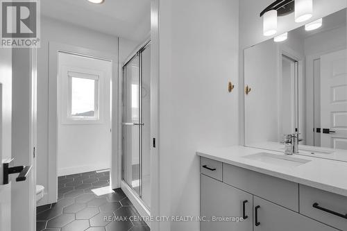 24 Locky Lane, Middlesex Centre (Kilworth), ON - Indoor Photo Showing Bathroom