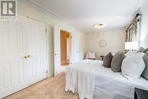 919 Valleyview Drive, Peterborough (Monaghan), ON - Indoor Photo Showing Bedroom