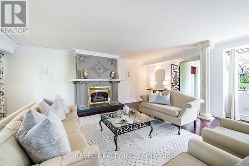 919 Valleyview Drive, Peterborough (Monaghan), ON - Indoor Photo Showing Living Room With Fireplace