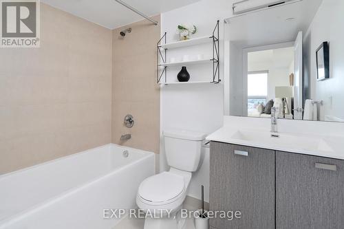 2124 - 275 Village Green Square, Toronto, ON - Indoor Photo Showing Bathroom