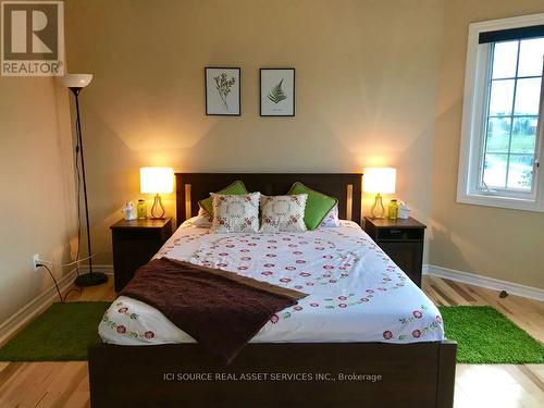 1284 Klondike Road, Ottawa, ON - Indoor Photo Showing Bedroom