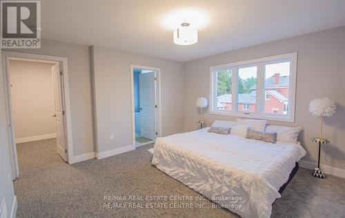 1123 Waterwheel Road E, London, ON - Indoor Photo Showing Bedroom