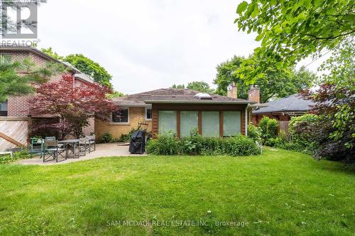 29 Hill Garden Road, Toronto (Humber Heights), ON - Outdoor