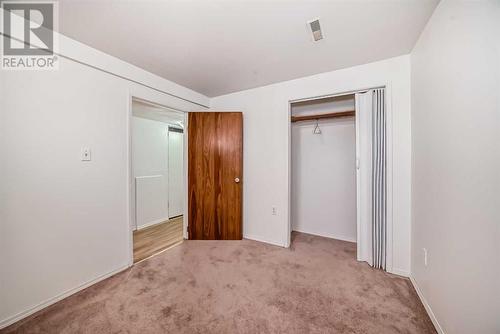 6303 Penbrooke Drive Se, Calgary, AB - Indoor Photo Showing Other Room