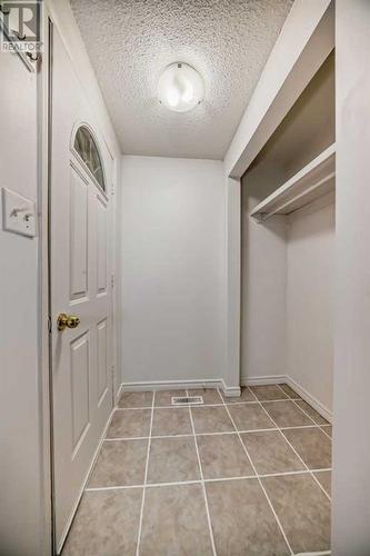 6303 Penbrooke Drive Se, Calgary, AB - Indoor Photo Showing Other Room