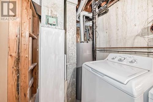 6303 Penbrooke Drive Se, Calgary, AB - Indoor Photo Showing Laundry Room