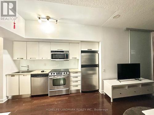 2009 - 33 Charles Street E, Toronto, ON - Indoor Photo Showing Kitchen With Stainless Steel Kitchen