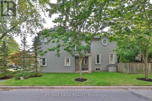 550 Deloraine Avenue, Toronto (Bedford Park-Nortown), ON - Outdoor