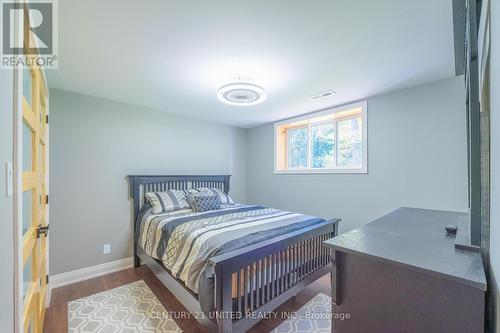 1881 4Th Line Road N, Douro-Dummer, ON - Indoor Photo Showing Bedroom