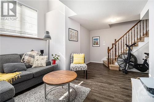 127 Wharhol Private, Ottawa, ON - Indoor