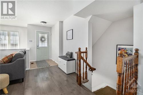 127 Wharhol Private, Ottawa, ON - Indoor Photo Showing Other Room