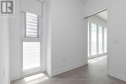 3900 Confederation Parkway, Mississauga (City Centre), ON - Indoor Photo Showing Other Room