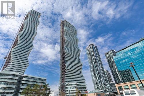 3900 Confederation Parkway, Mississauga (City Centre), ON - Outdoor With Facade